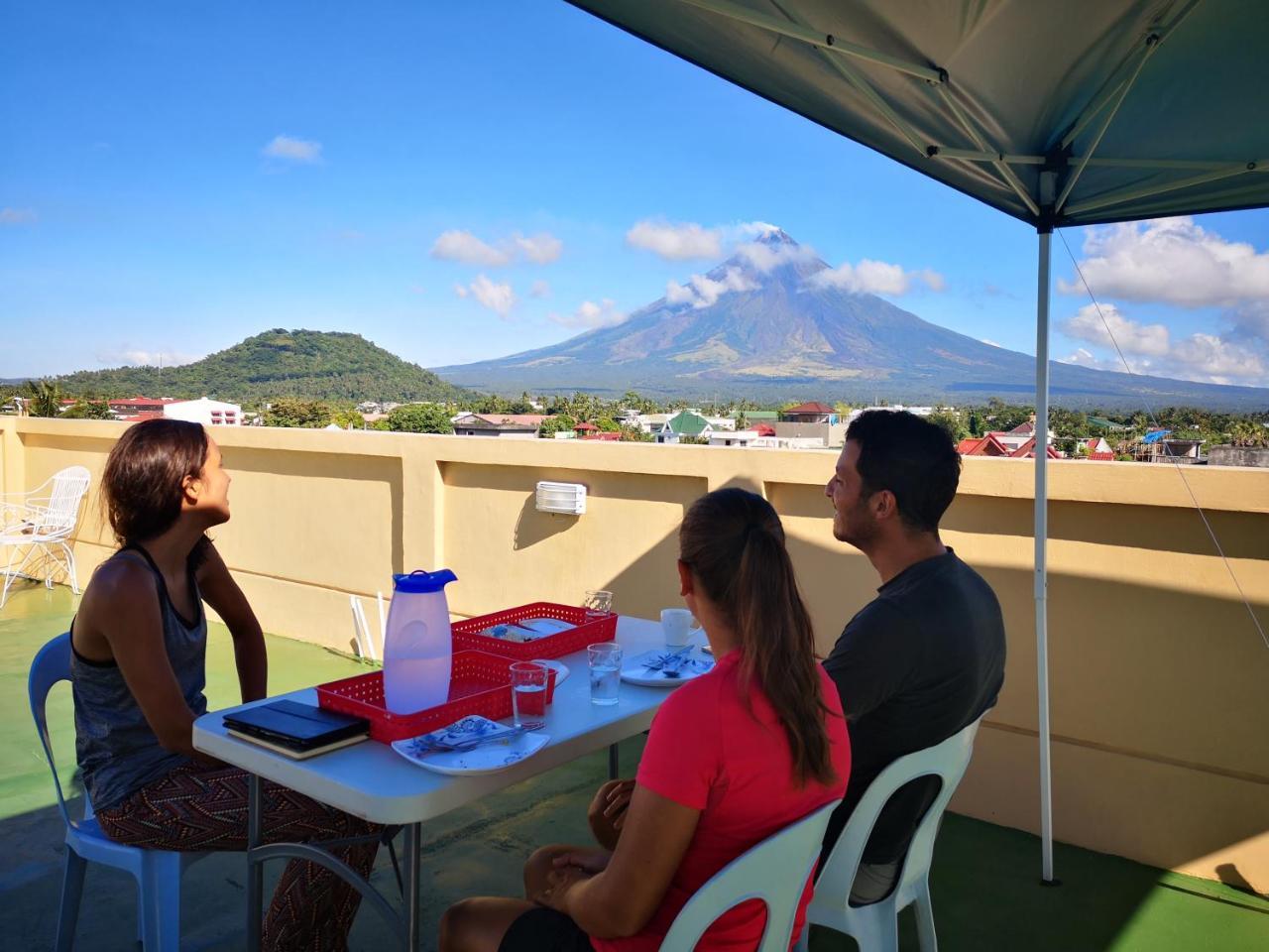 Jdl Residences Hostel Legazpi Dış mekan fotoğraf
