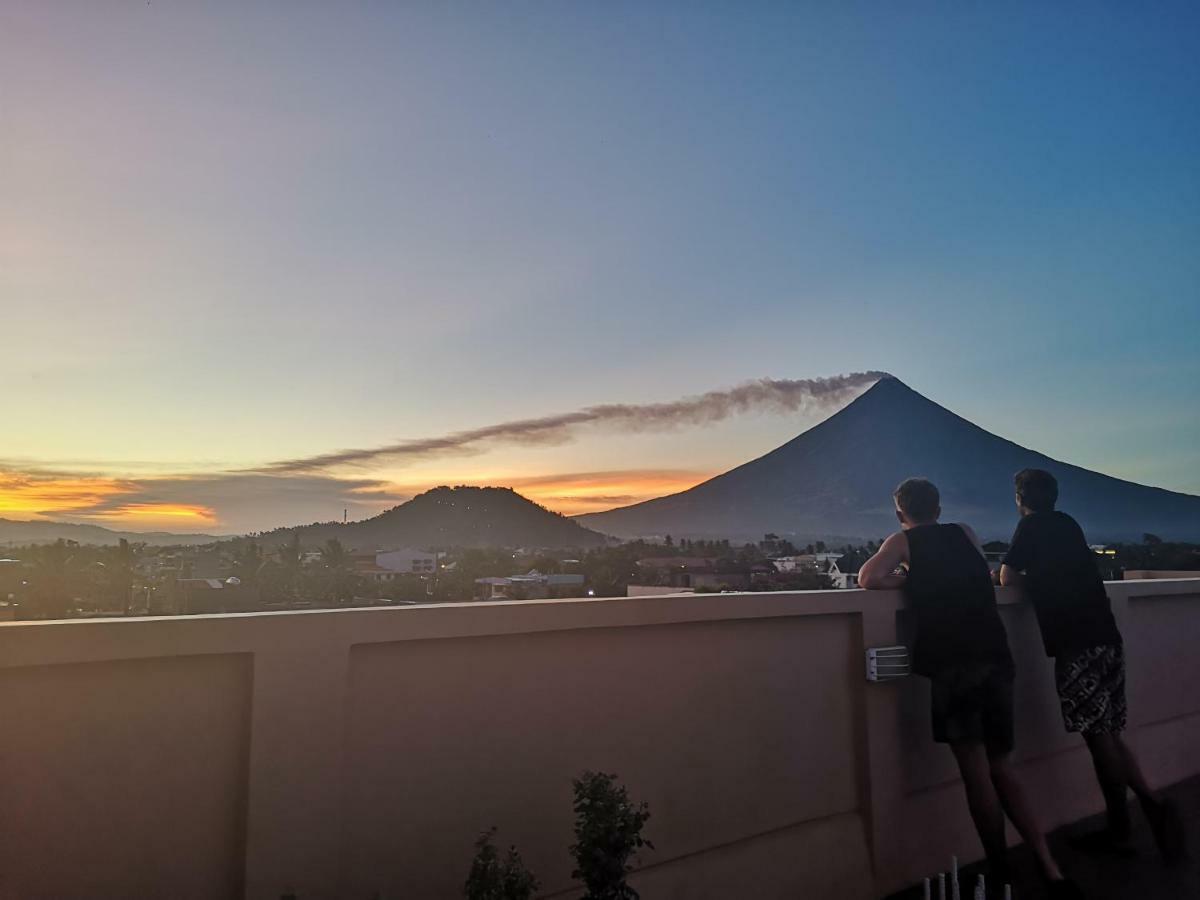 Jdl Residences Hostel Legazpi Dış mekan fotoğraf