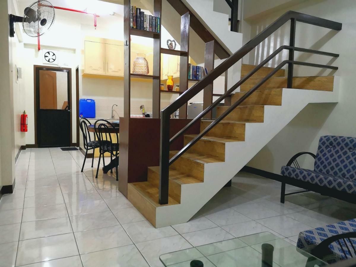 Jdl Residences Hostel Legazpi Dış mekan fotoğraf